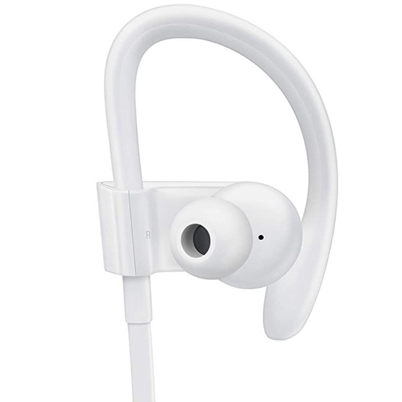 POWERBEATS3 - Picture 3 of 12